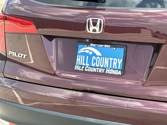 Thumbnail: 2017 Honda Pilot - 7