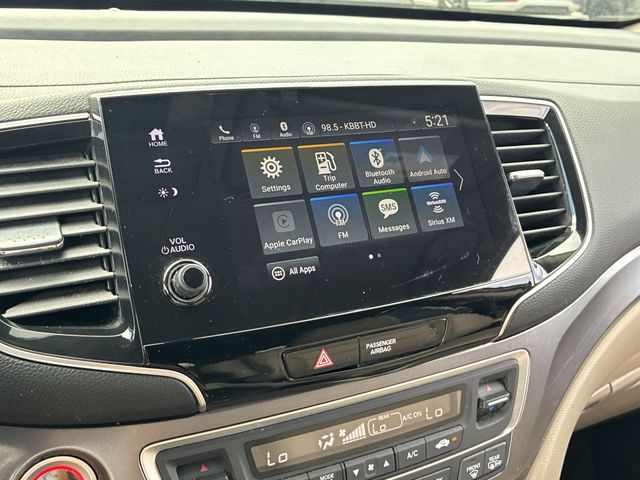 Thumbnail: 2019 Honda Pilot - 15