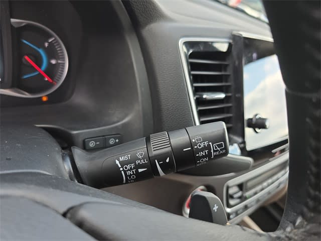 Thumbnail: 2021 Honda Pilot - 18