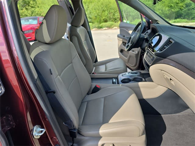 Thumbnail: 2021 Honda Pilot - 32