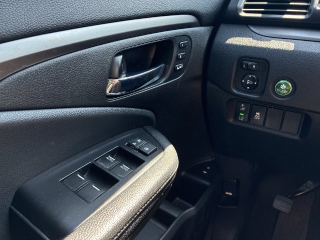 Thumbnail: 2021 Honda Pilot - 41