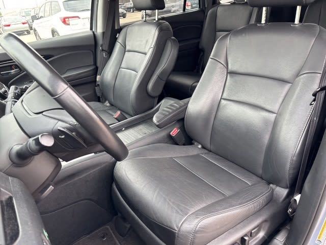 Thumbnail: 2022 Honda Pilot - 24