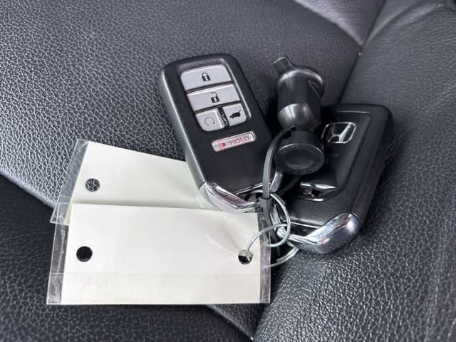 Thumbnail: 2022 Honda Pilot - 13