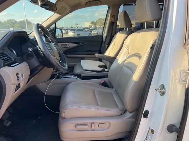 Thumbnail: 2016 Honda Pilot - 6