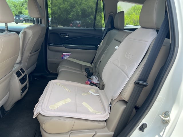 Thumbnail: 2018 Honda Pilot - 9