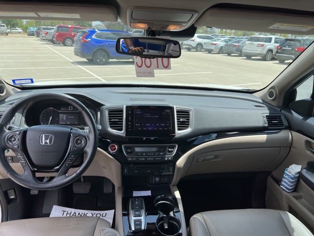 Thumbnail: 2018 Honda Pilot - 2
