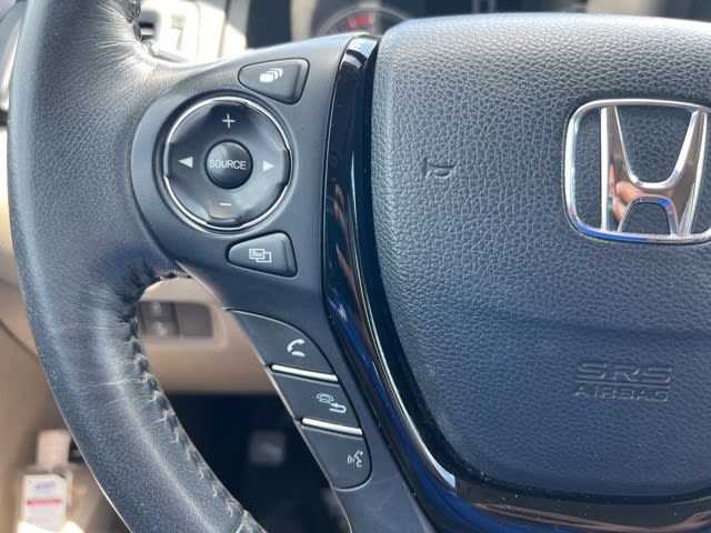 Thumbnail: 2018 Honda Pilot - 23