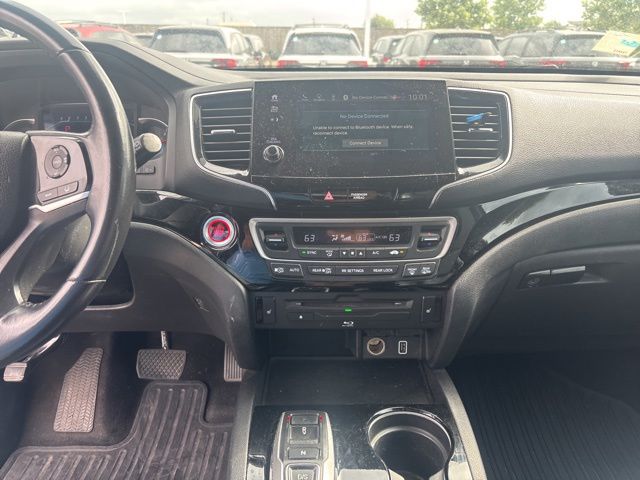 Thumbnail: 2019 Honda Pilot - 10
