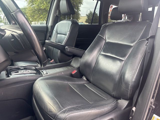 Thumbnail: 2019 Honda Pilot - 8