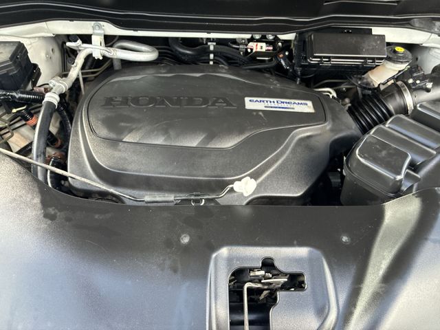 Thumbnail: 2019 Honda Pilot - 8