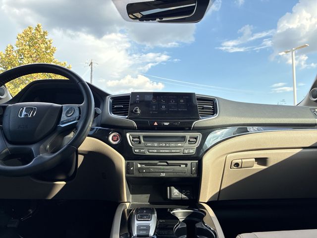 Thumbnail: 2019 Honda Pilot - 14