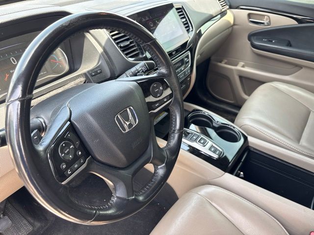 Thumbnail: 2020 Honda Pilot - 2