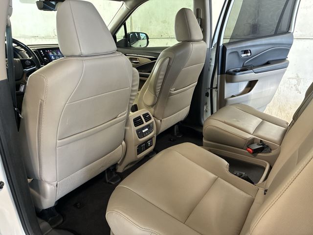 Thumbnail: 2020 Honda Pilot - 30