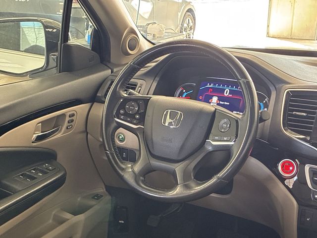 Thumbnail: 2020 Honda Pilot - 13