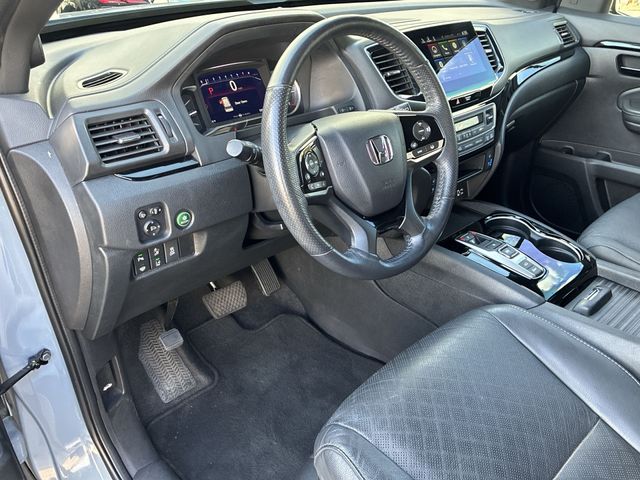 Thumbnail: 2023 Honda Passport - 2