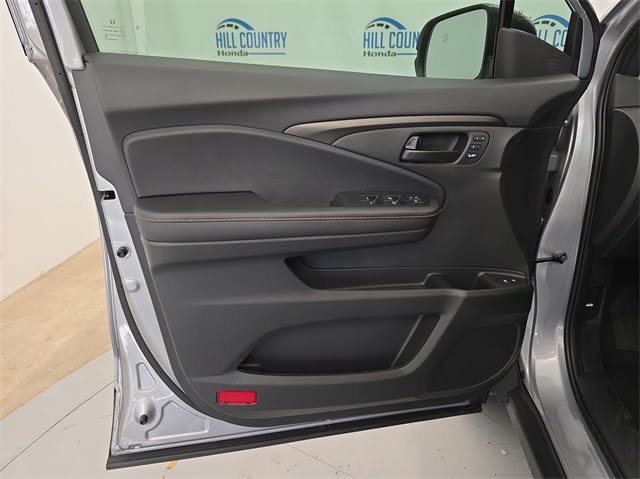 2025 Honda Passport TrailSport 17