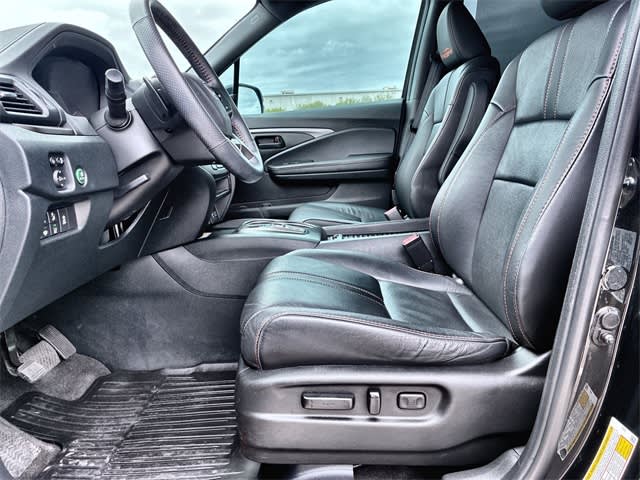 Thumbnail: 2023 Honda Passport - 11