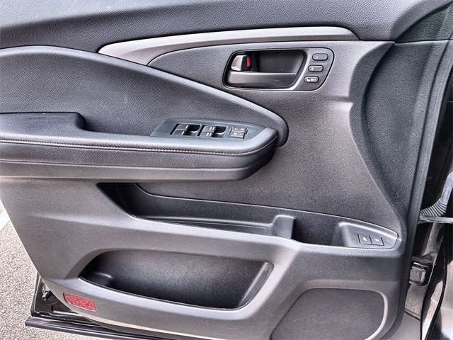 Thumbnail: 2023 Honda Passport - 40