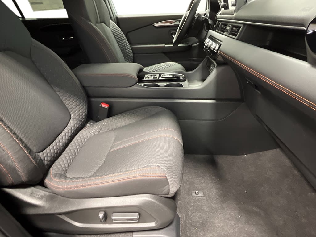 Thumbnail: 2025 Honda Pilot - 10