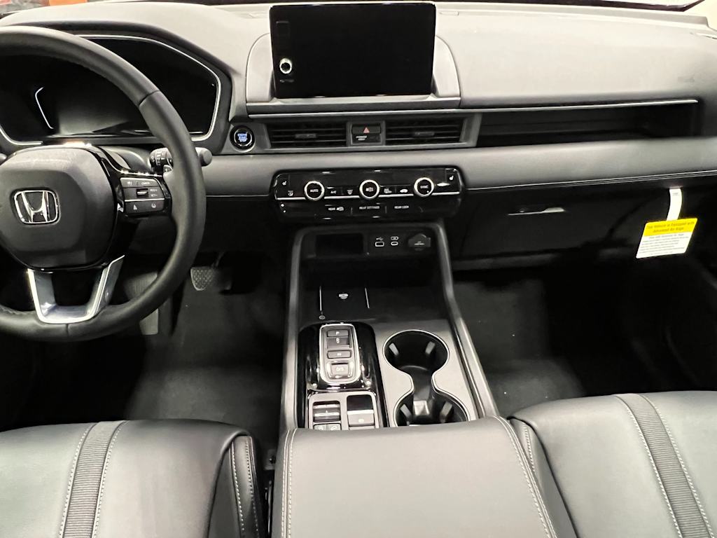 Thumbnail: 2025 Honda Pilot - 2