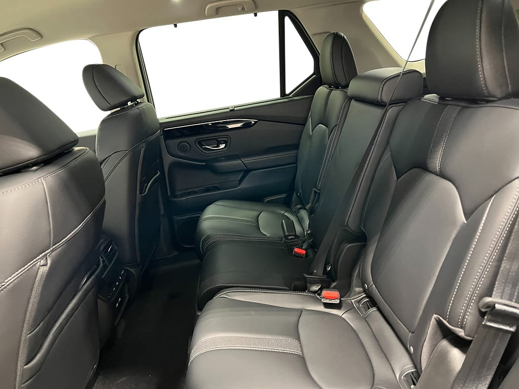 Thumbnail: 2025 Honda Pilot - 13