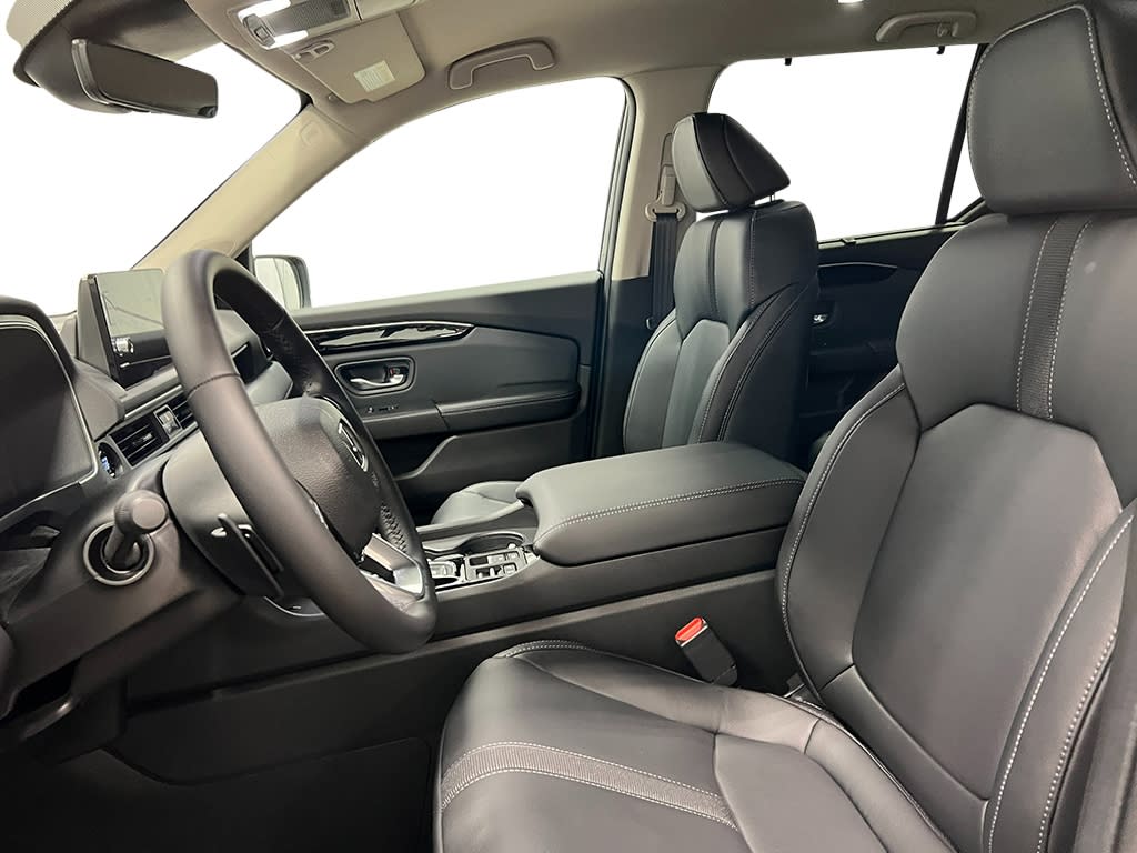 Thumbnail: 2025 Honda Pilot - 11