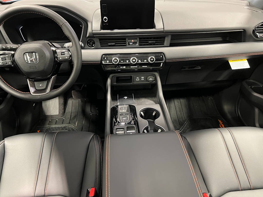 Thumbnail: 2025 Honda Pilot - 2