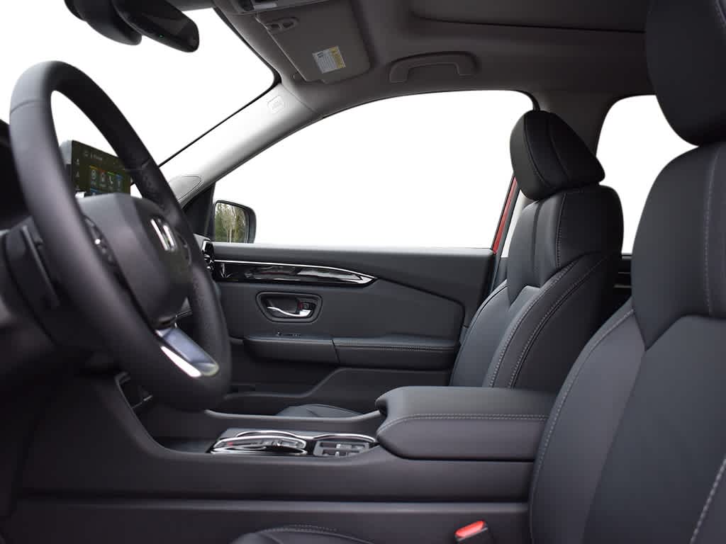 Thumbnail: 2025 Honda Pilot - 9