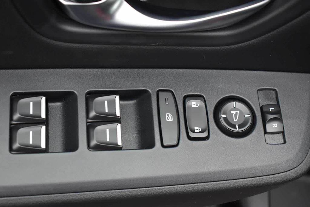 Thumbnail: 2025 Honda Pilot - 16