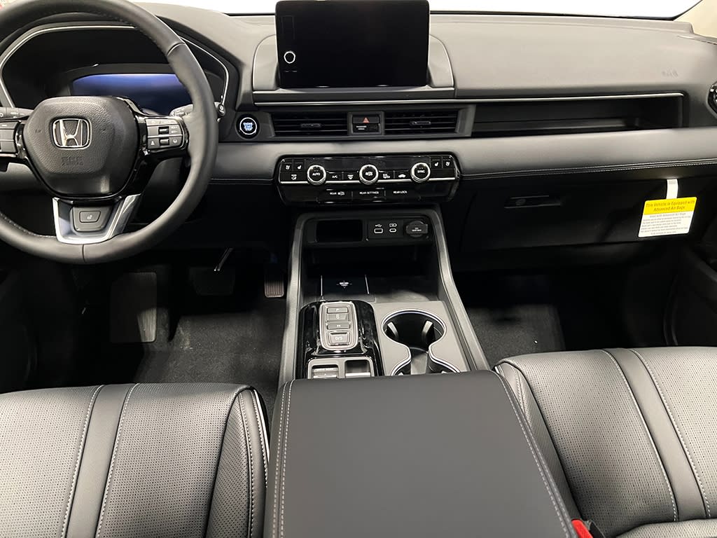 Thumbnail: 2025 Honda Pilot - 2