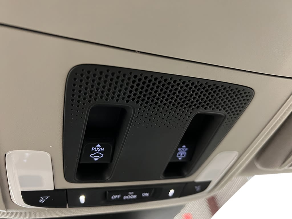 Thumbnail: 2025 Honda Pilot - 31