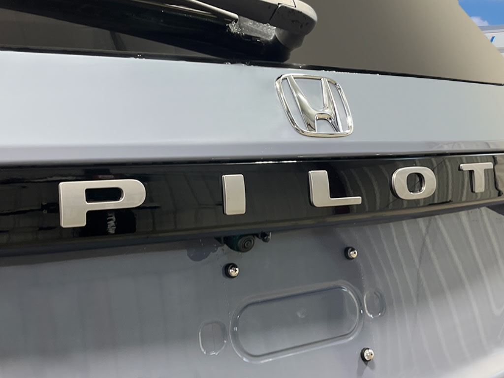 Thumbnail: 2026 Honda Pilot - 20