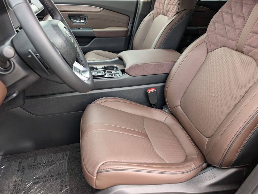 Thumbnail: 2026 Honda Pilot - 9