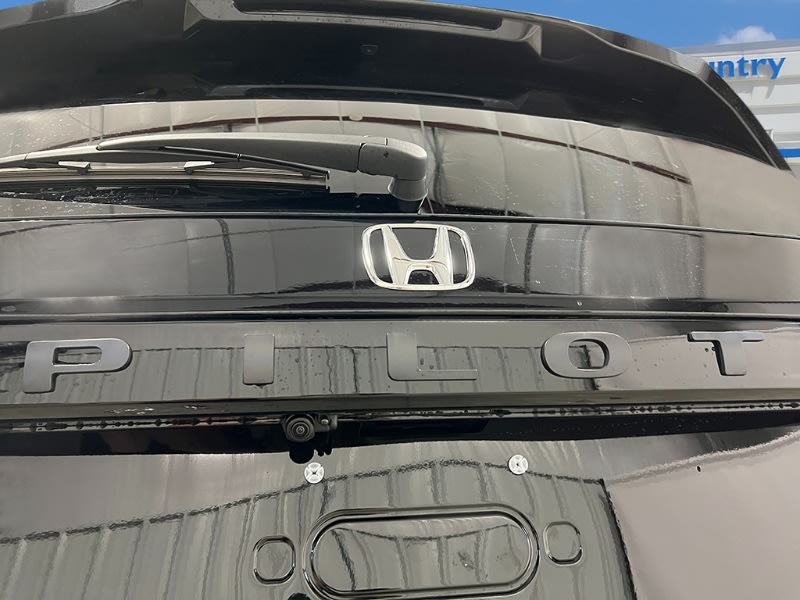 Thumbnail: 2025 Honda Pilot - 15