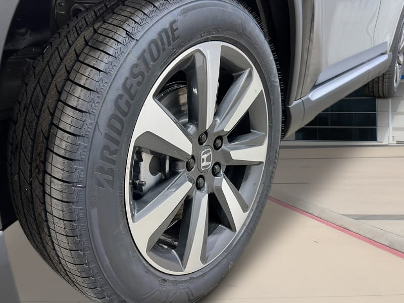 Thumbnail: 2025 Honda Pilot - 8