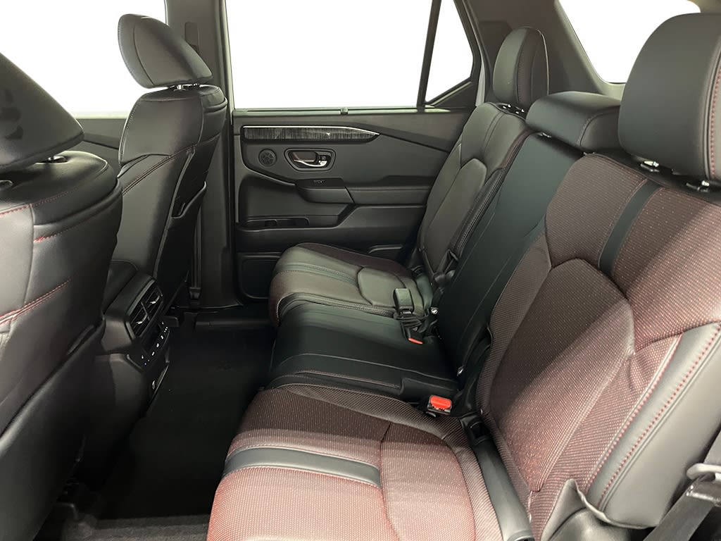 Thumbnail: 2025 Honda Pilot - 12