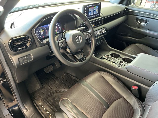 Thumbnail: 2025 Honda Pilot - 2