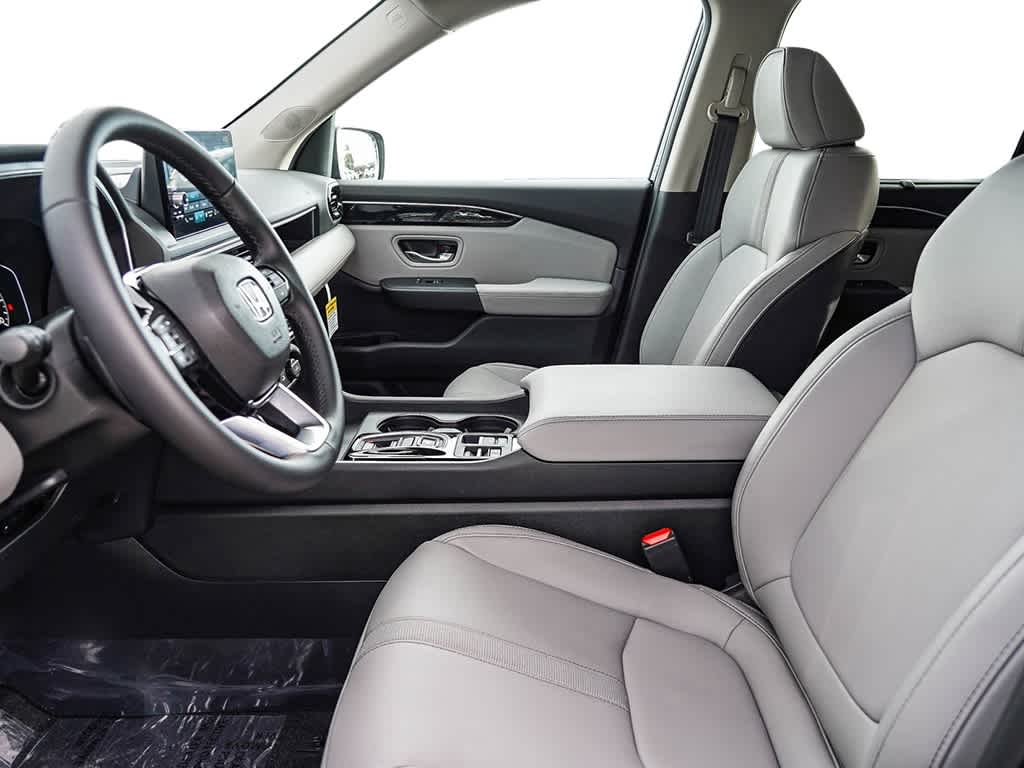 Thumbnail: 2025 Honda Pilot - 10