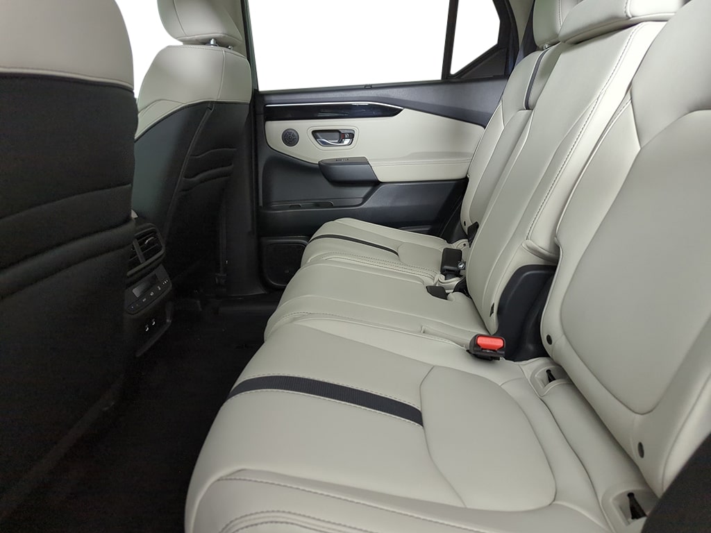 Thumbnail: 2026 Honda Pilot - 10