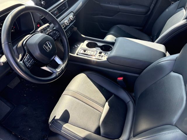 Thumbnail: 2023 Honda Pilot - 9