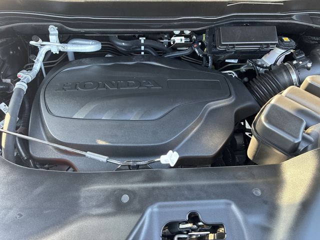 Thumbnail: 2023 Honda Ridgeline - 9