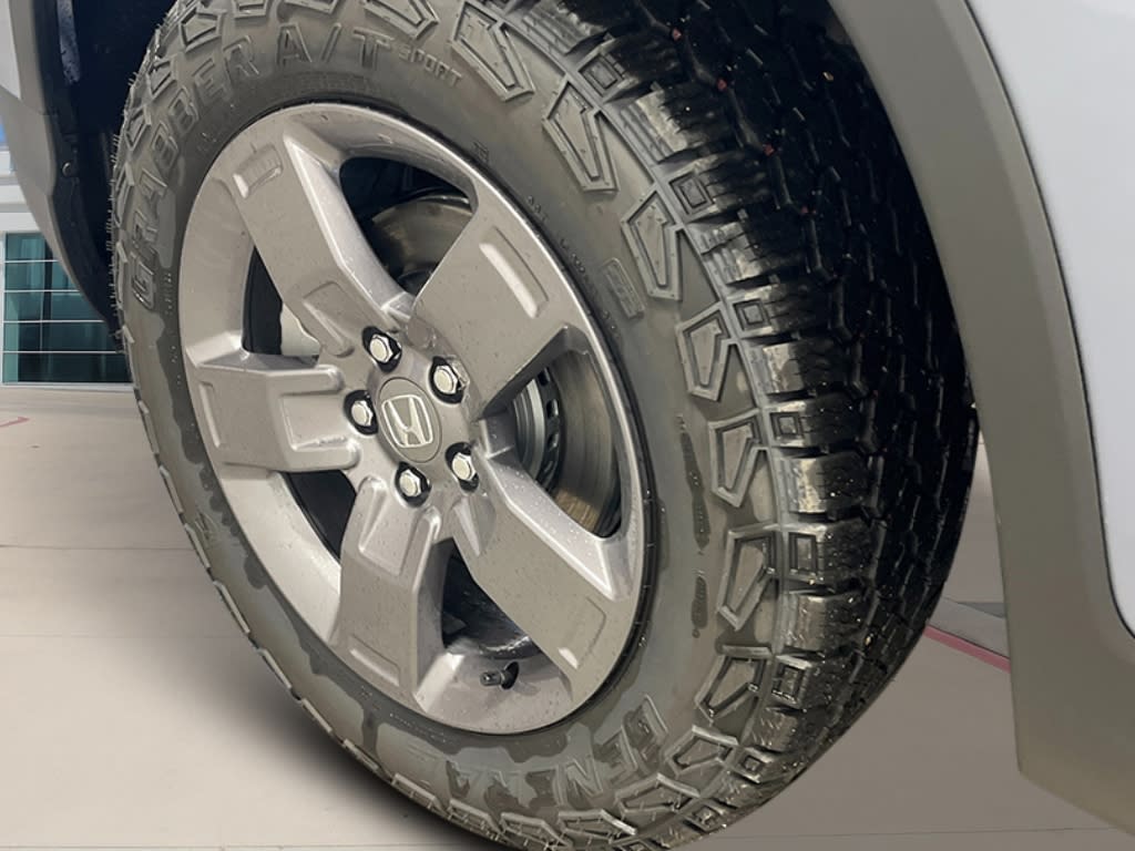 Thumbnail: 2026 Honda Ridgeline - 8