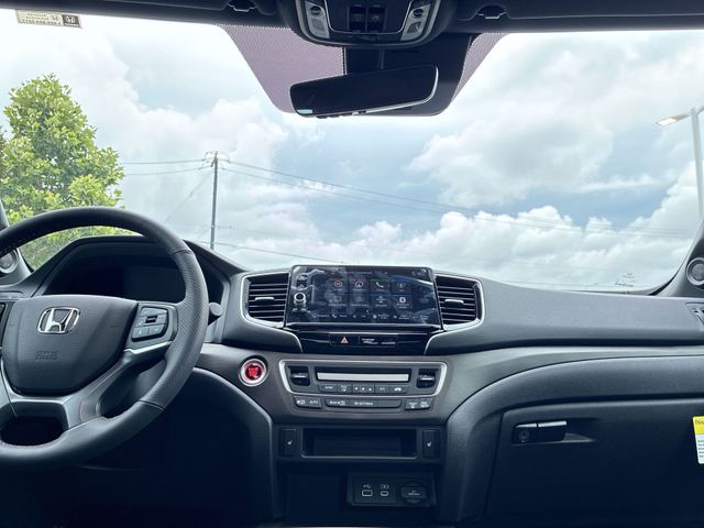 Thumbnail: 2025 Honda Ridgeline - 14
