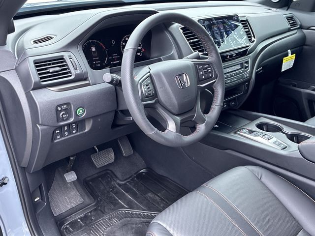 Thumbnail: 2025 Honda Ridgeline - 2