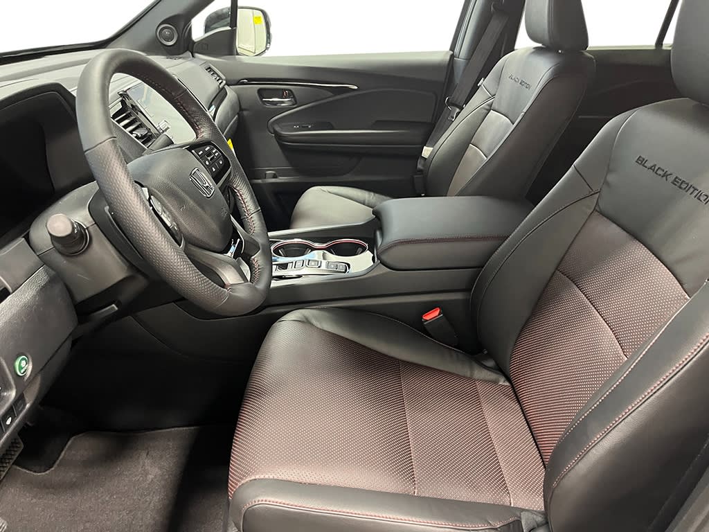 Thumbnail: 2025 Honda Ridgeline - 8