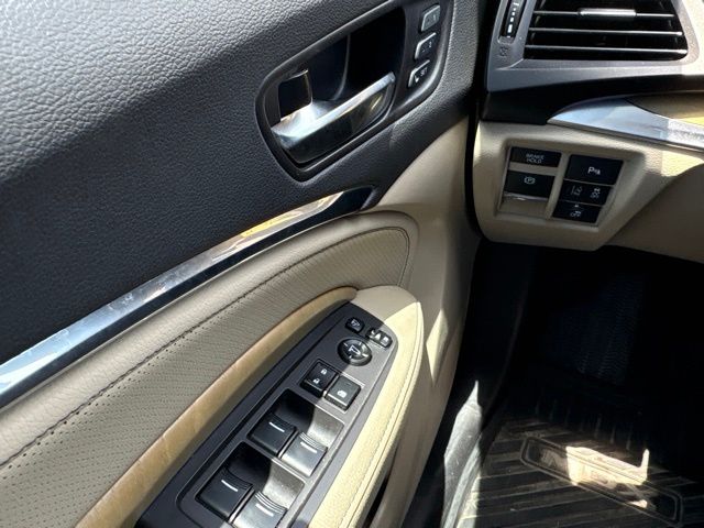 Thumbnail: 2020 Acura MDX - 27