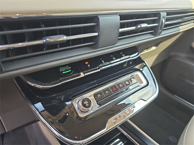 2023 Lincoln Corsair Standard 37