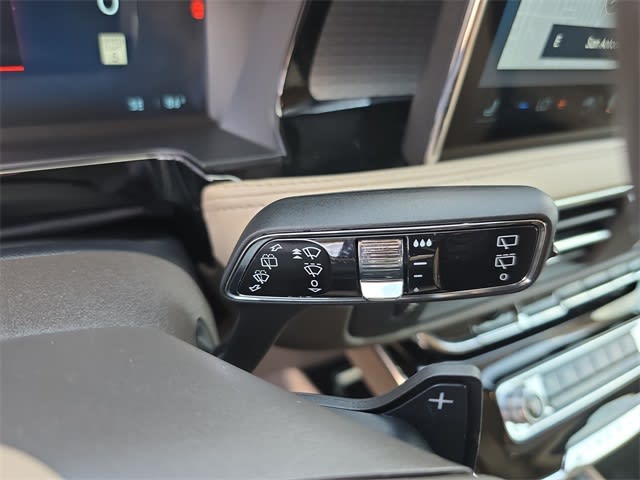 2023 Lincoln Corsair Standard 32