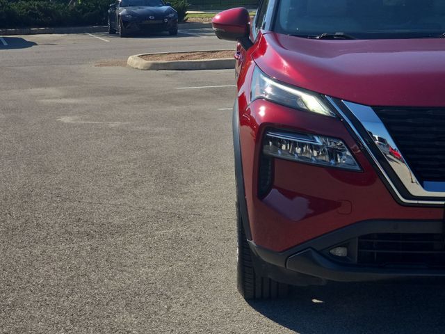 Thumbnail: 2022 Nissan Rogue - 25