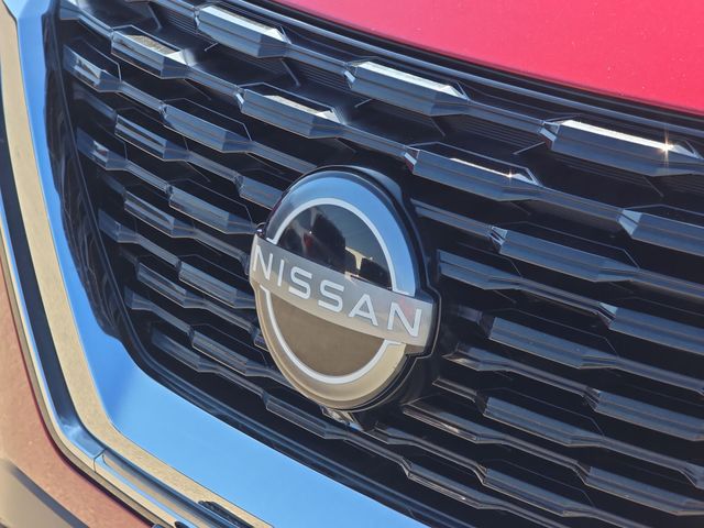 Thumbnail: 2022 Nissan Rogue - 7